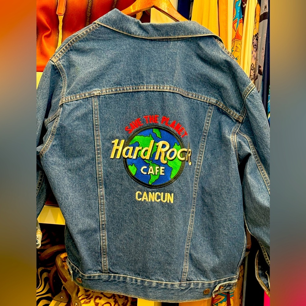 Hard Rock Cafe Cancun Embroidered Jacket